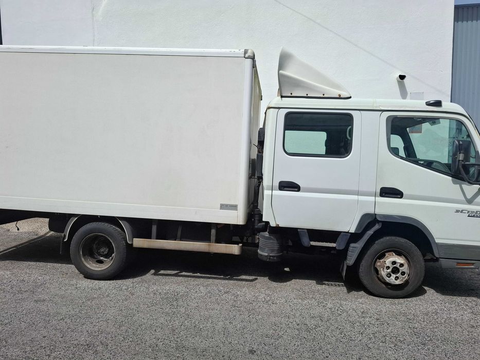 Mitsubshi Canter 2010 Gasoleo Problemas com motor