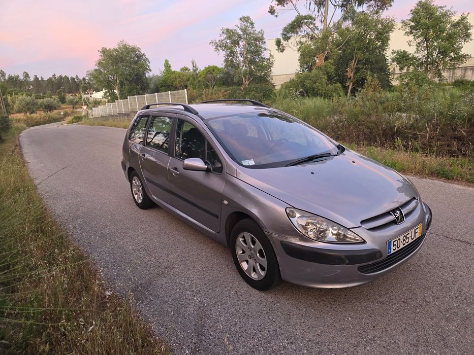 Peugeot 307 SW 1.4 HDi Diesel – Económica e Espaçosa