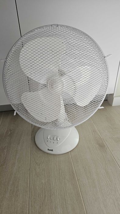 Ventoinha / Ventilador de Mesa Kunft (40cm) (desconto: 45% off!)
