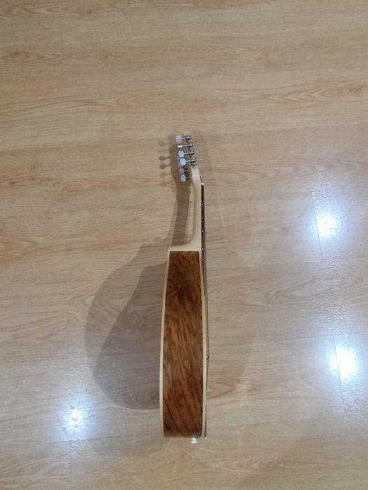 Bandola/muito pouco uso