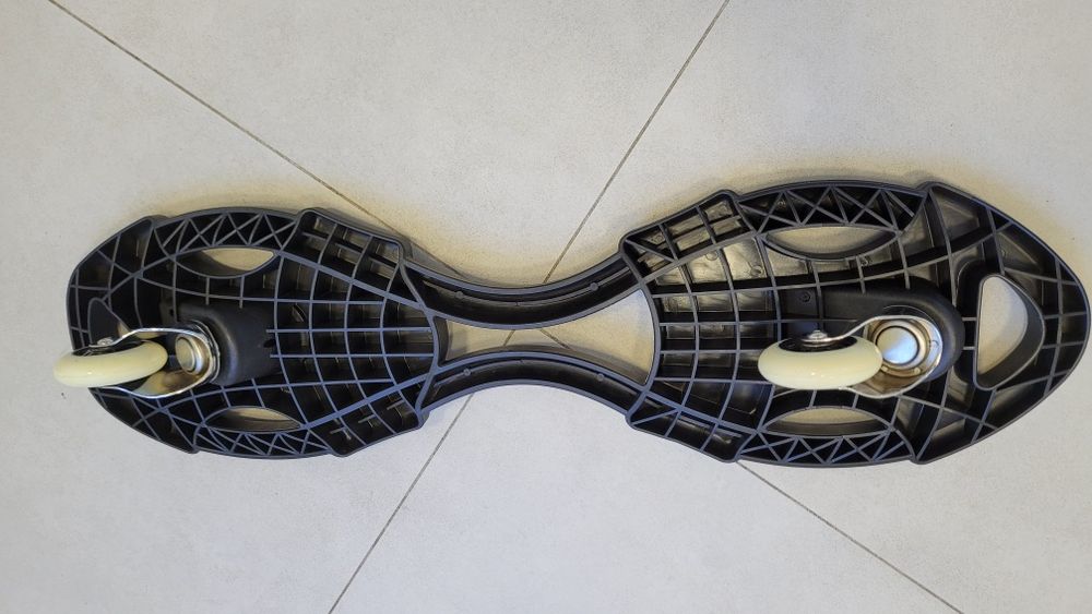 Deskorolka dwukołowa waveboard Decathlon