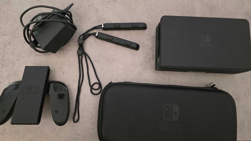 Nintendo Switch OLED | komplet pudełko | bardzo dobry stan