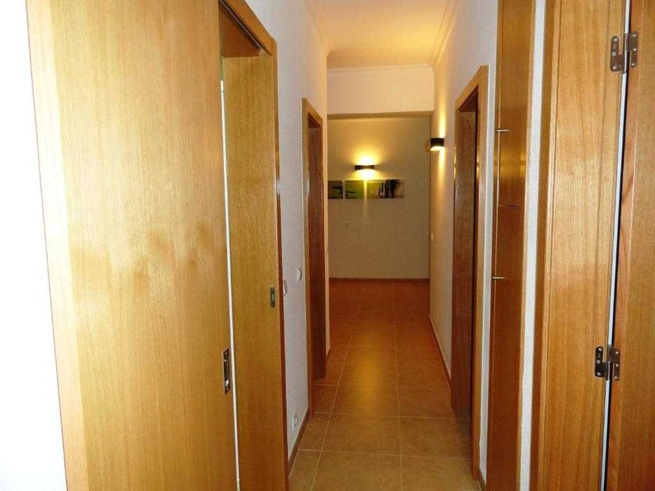 Apart T2 Monte Gordo c/Vista mar e Garagem - 1 linha da praia