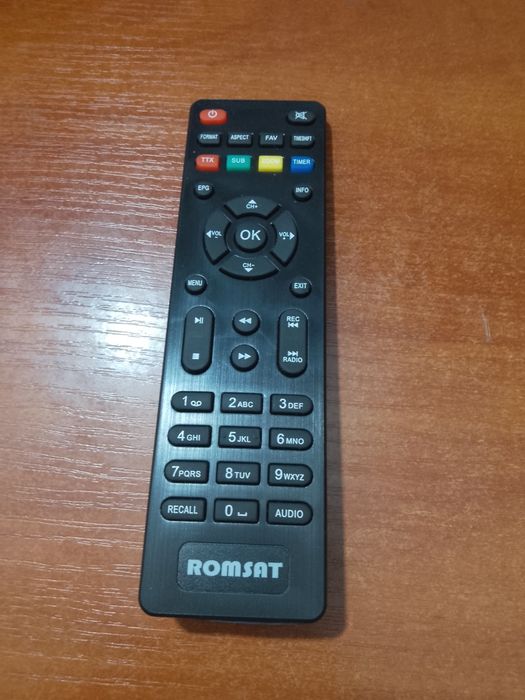 Продам тюнер T2 smart edition