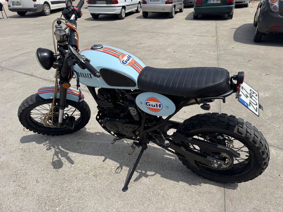 Bullit Hero 125