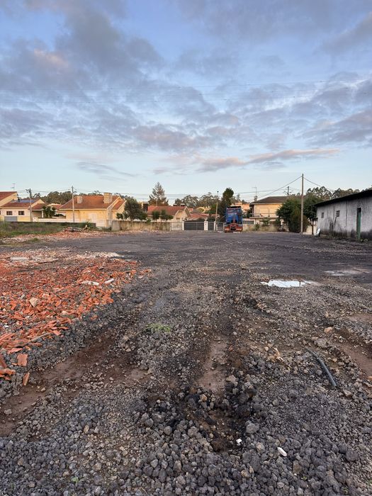 Armazém Grijó / Nogueira da Regedoura