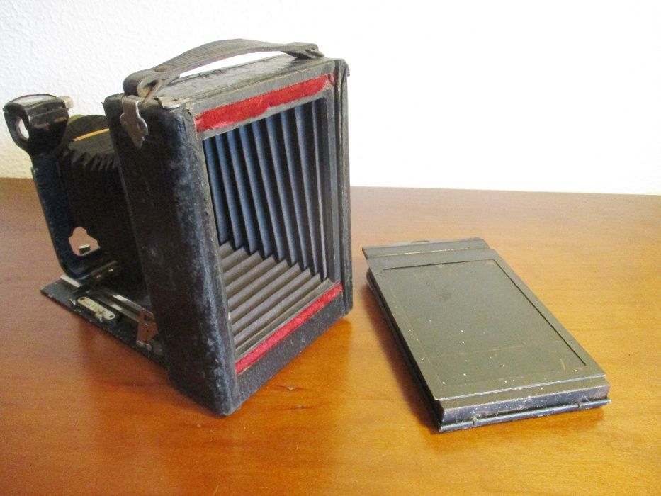 Maquina fotografica Contessa Nettel – 1919