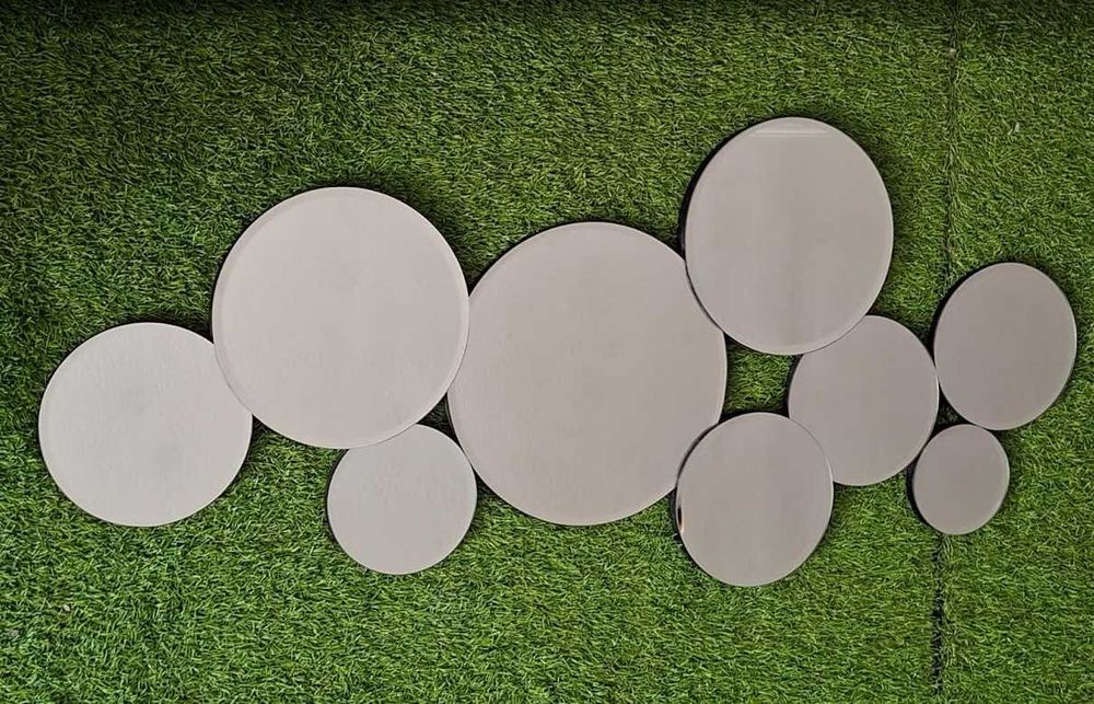 Wall Decorative Mirror – Modern Design with Circles