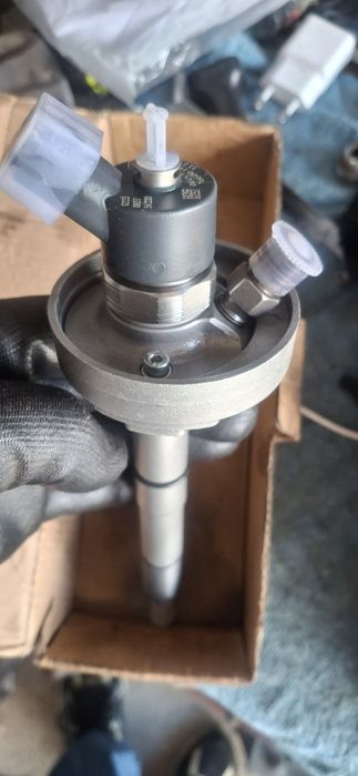 Injector renault
