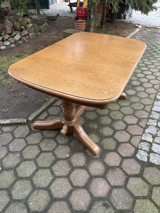 Stol dab 144 plus 135 cm