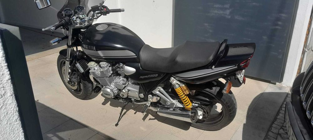 Mota XJR 1300 YAMAHA