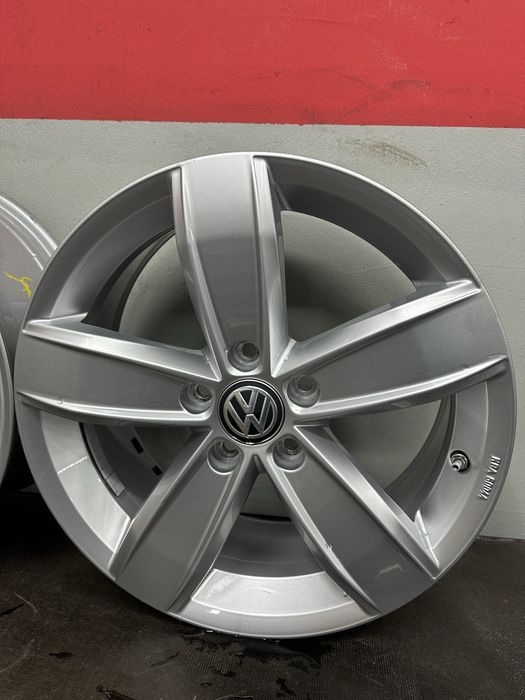 Felgi 17 vw passat touran caddy golf 5x112 6.5j et41 os 57.1