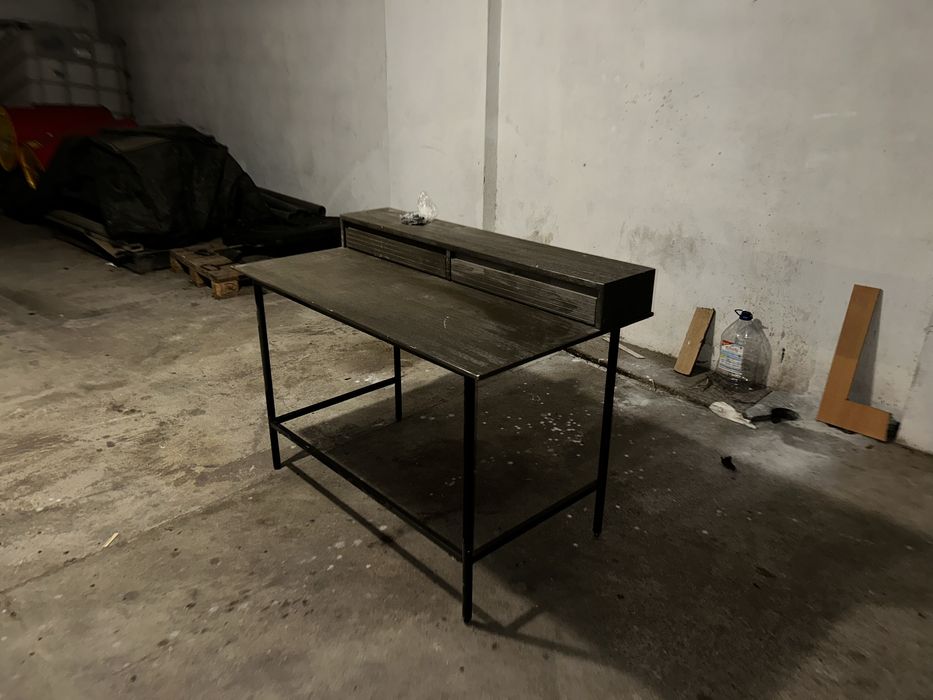 Vendo messa com duas gavetas