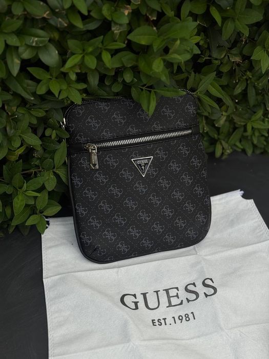 Сумка ВІД Guess,Стан -НОВЕ