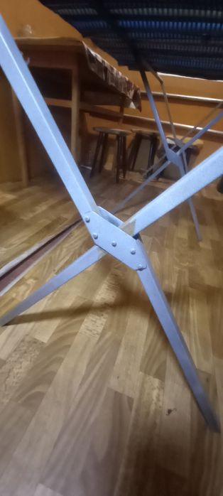 Складаний стіл для виносної торг