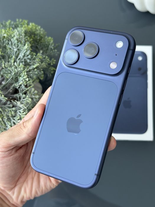 iPhone 17 Pro 256gb Deep Blue Neverlock АКБ 100% Айфон фізсім гарантія