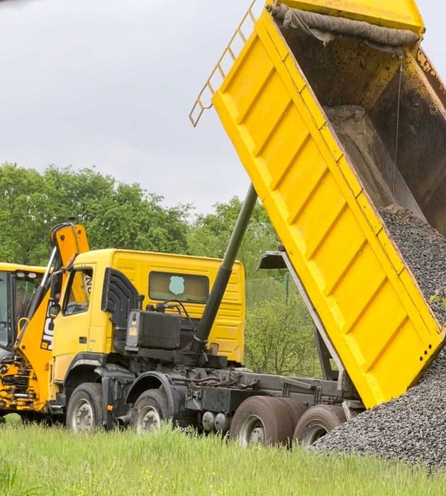 Аренда экскаватора JCB 3CX, 4CX, аренда самосвалов НИЗКАЯ ЦЕНА!