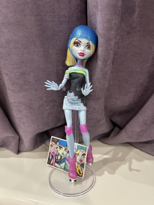 Еббі монстер хай