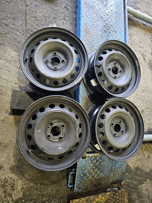 Felgi Stalowe Renault Clio-Dacia R15 4x100 ET40-6J