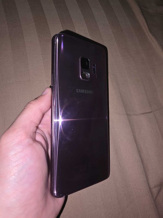 Samsung Galaxy s9 на запчастини або відновлення