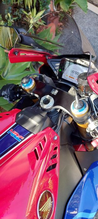 Vendo Honda cbr 1000rrr SP