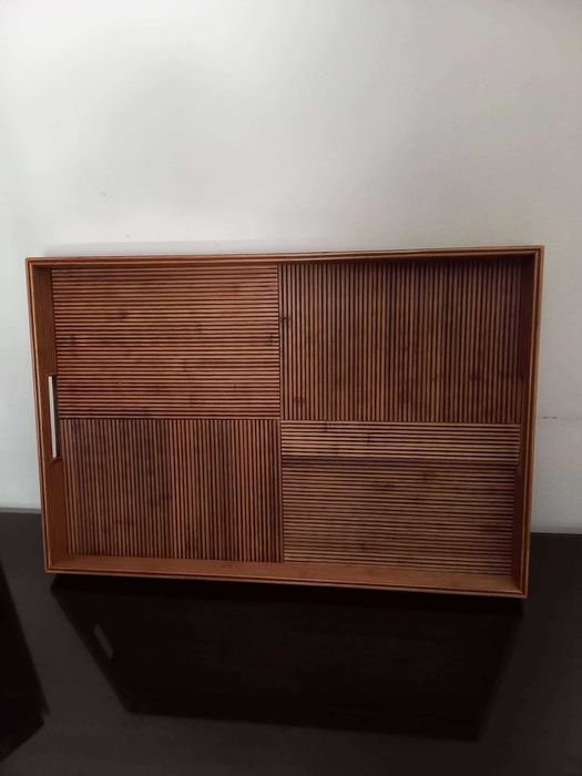 Tabuleiro em madeira