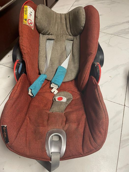 Fotelik Cybex Platinum z bazą ISOFIX