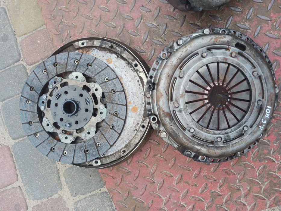Citroen 1.6 HDI sprzeglo dwumasa koło dwumasowe zestaw