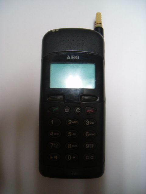 Telemóvel AEG Antigo