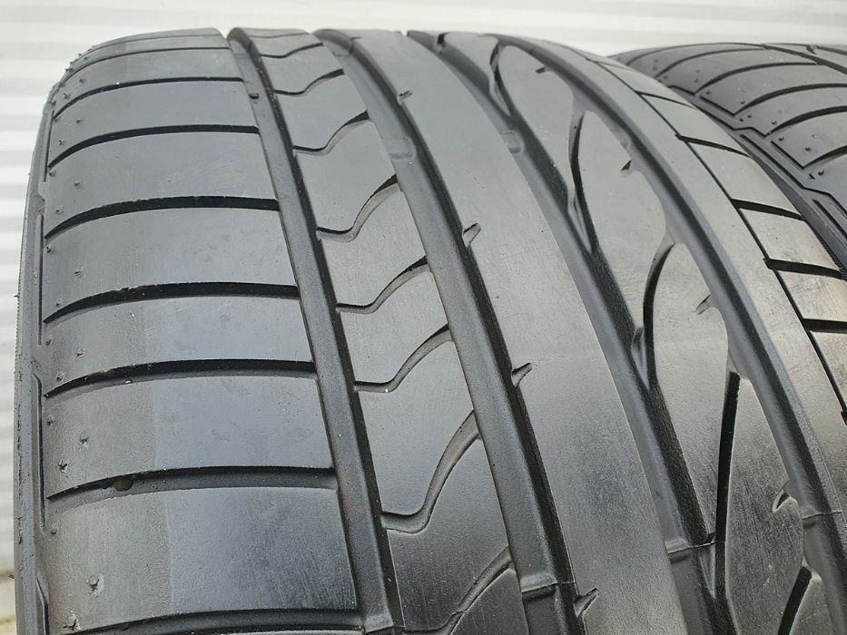 2x Opony letnie 275/35/19 BRIDGESTONE Potenza RE050A * RSC 96W