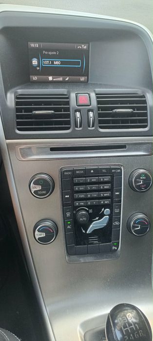 Volvo XC60 D3 2011