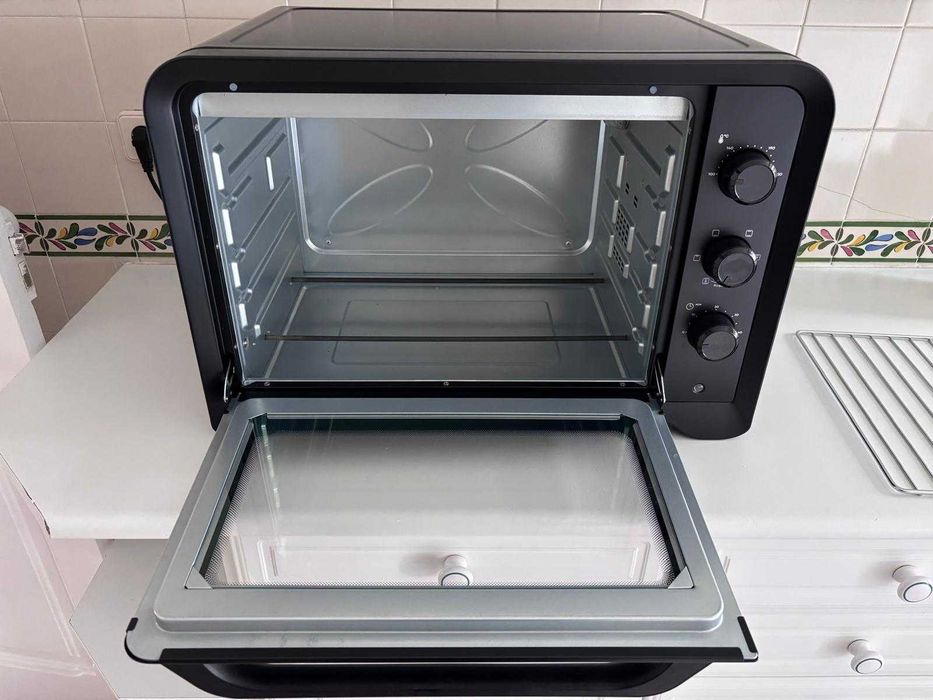 Forno FLAMA 1539FL 60L