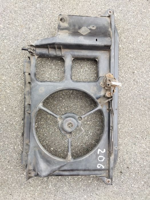 Передняя панель Peugeot 206 9631006480 телевизор Пежо 206 9631006580