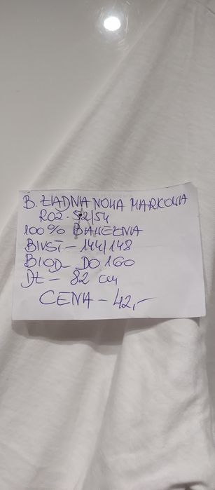 Bardzo ładna nowa markowa bluzeczka