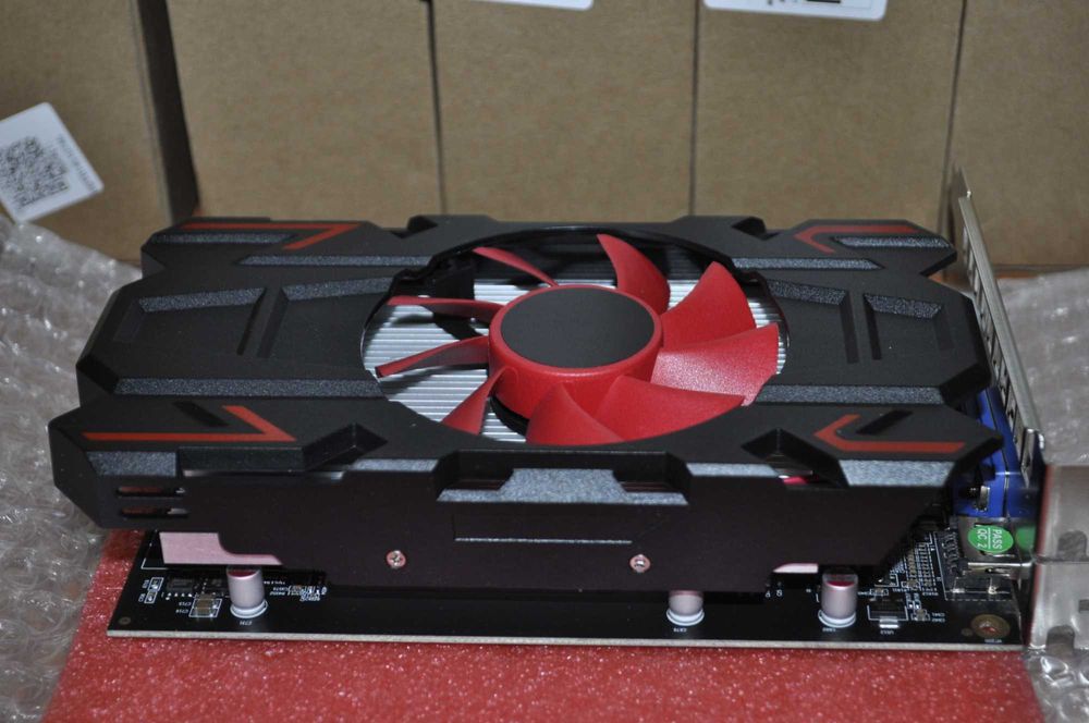 нова AMD RADEON HD7670 -4GB DDR5 128bit