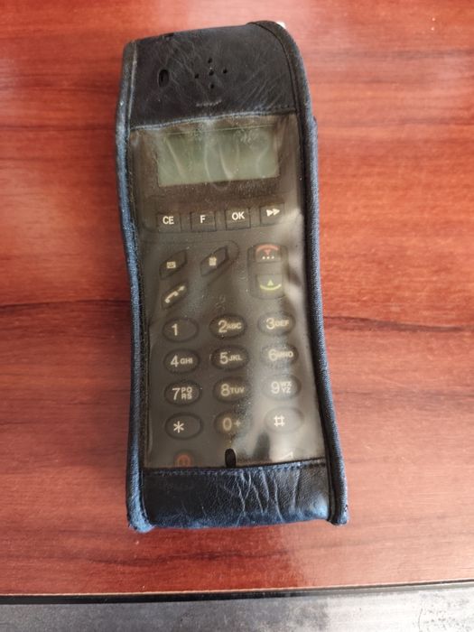 Telemóvel Vintage Alcatel HC 400