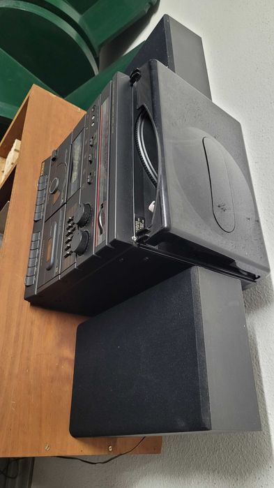 Aparelhagem vintage - vinil cassette e radio