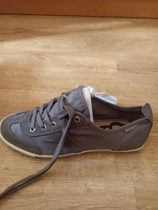 Trampki nowe szare r. 40