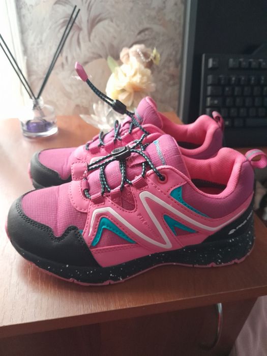 Кросівки дитячі 33р