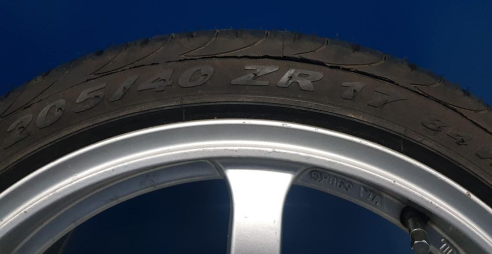 Jantes especiais Rota Boost 4x100 com pneus