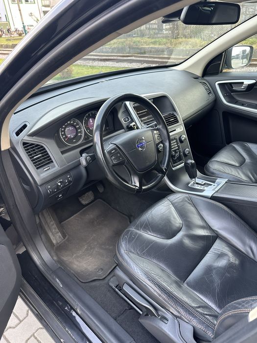 Продам VOLVO XC60