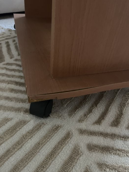 Coffee table / support room64584770251394122