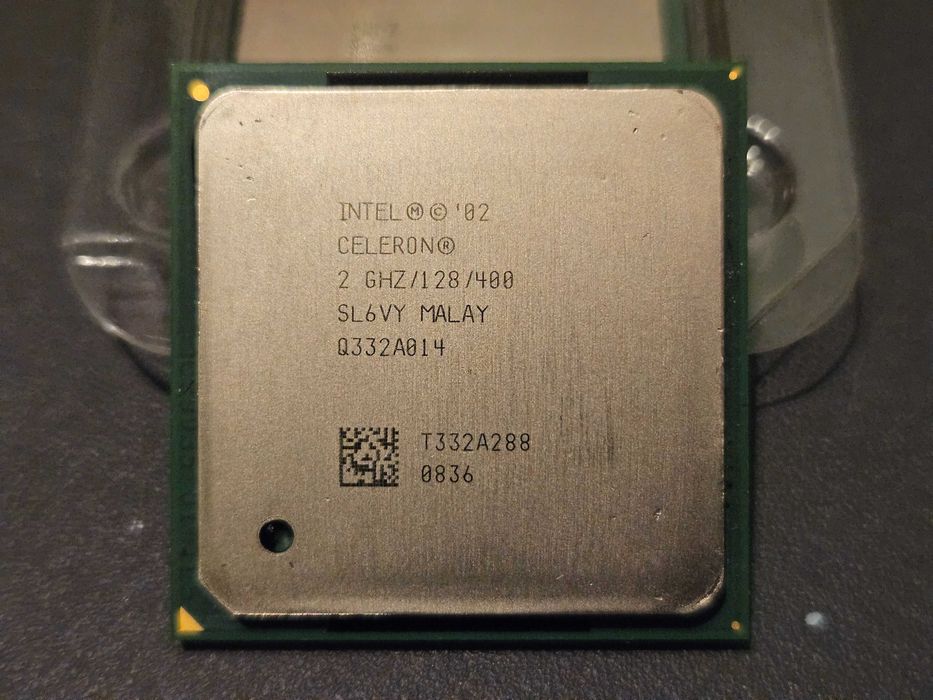 Procesor Intel Celeron 2 GHz 128 400 SL6VY Socket 478