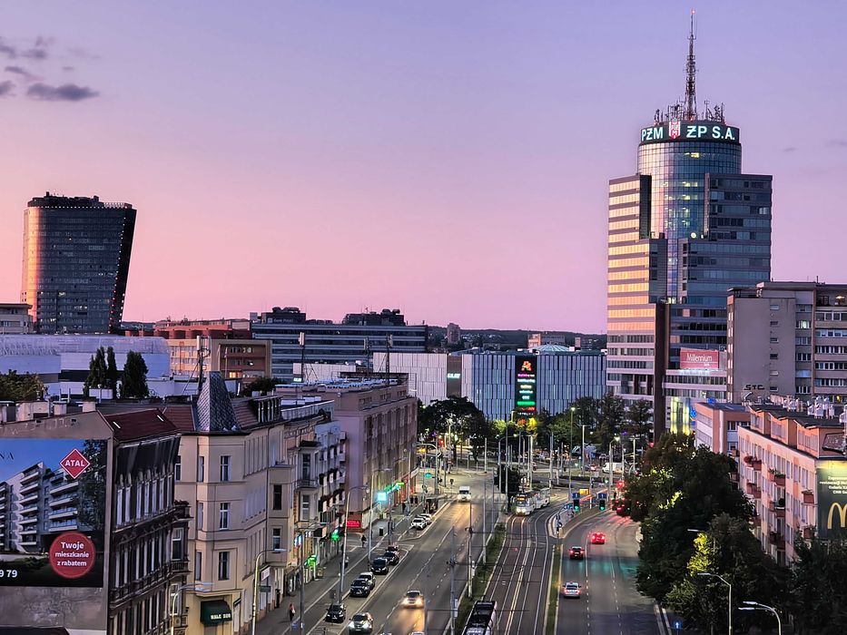 2 pok balkon WIDOK ścisłe Centrum!
