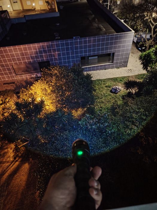 COBA CB-2073 – Luz Agressiva k Arrasa   Alcance de 700 m. Nova