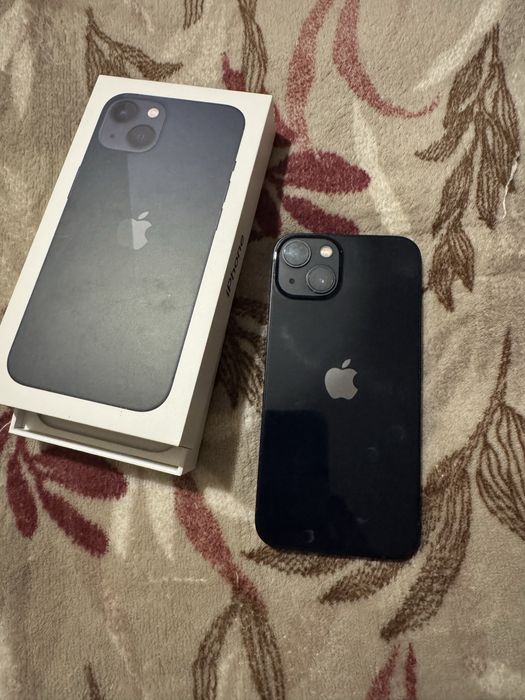 Iphone 13 midnight blue