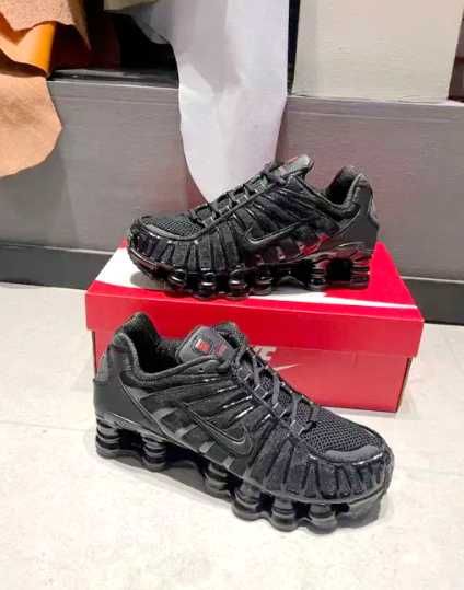 Nike czarny rozmiar  39