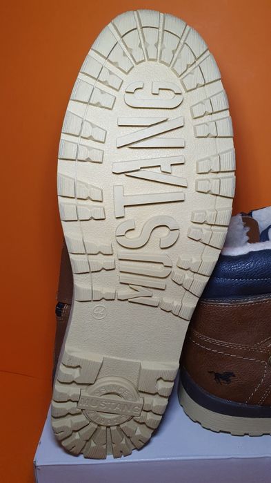 Buty nowe męskie ocieplane na zimę Mustang rozmiar 44