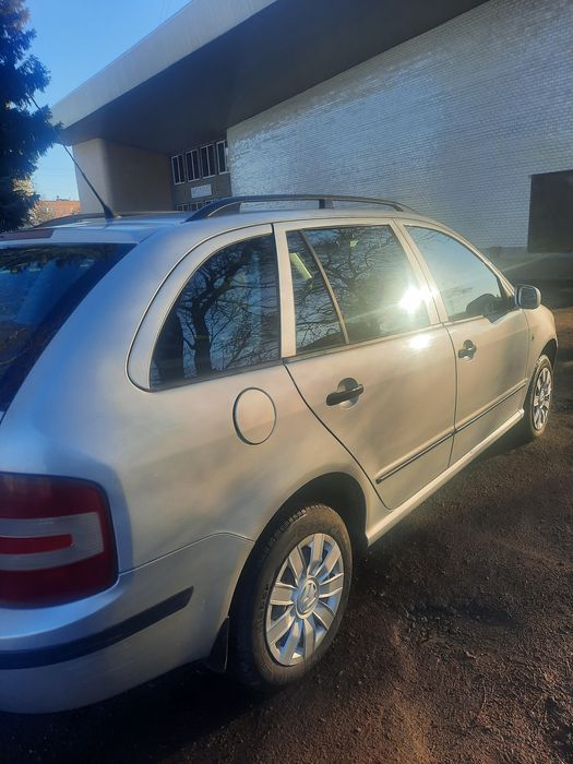 Шкода фабія 2005р.