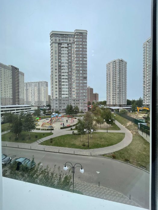 Продам квартиру .